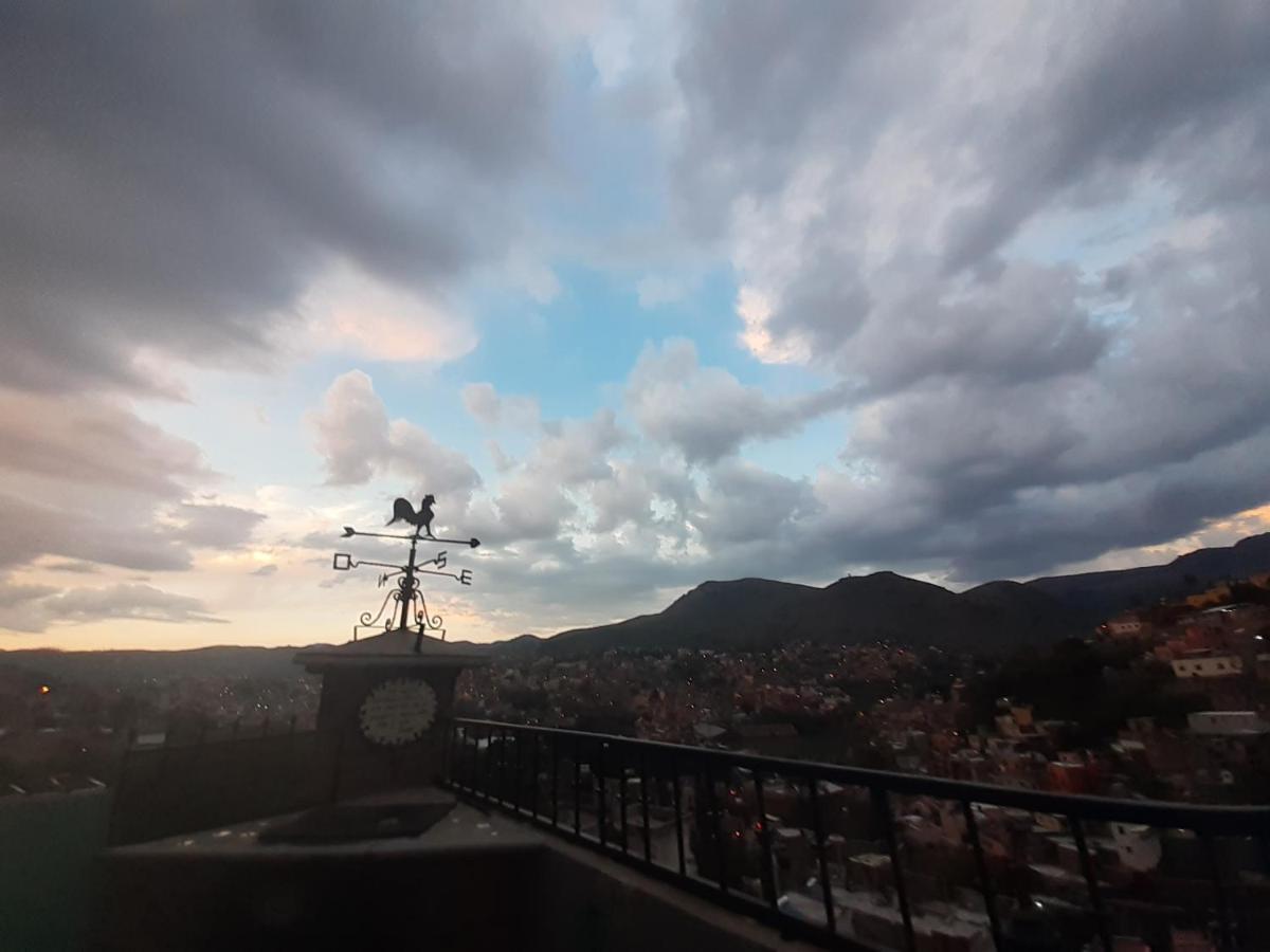 Hostal Casa De Dante Гуанахуато Екстер'єр фото